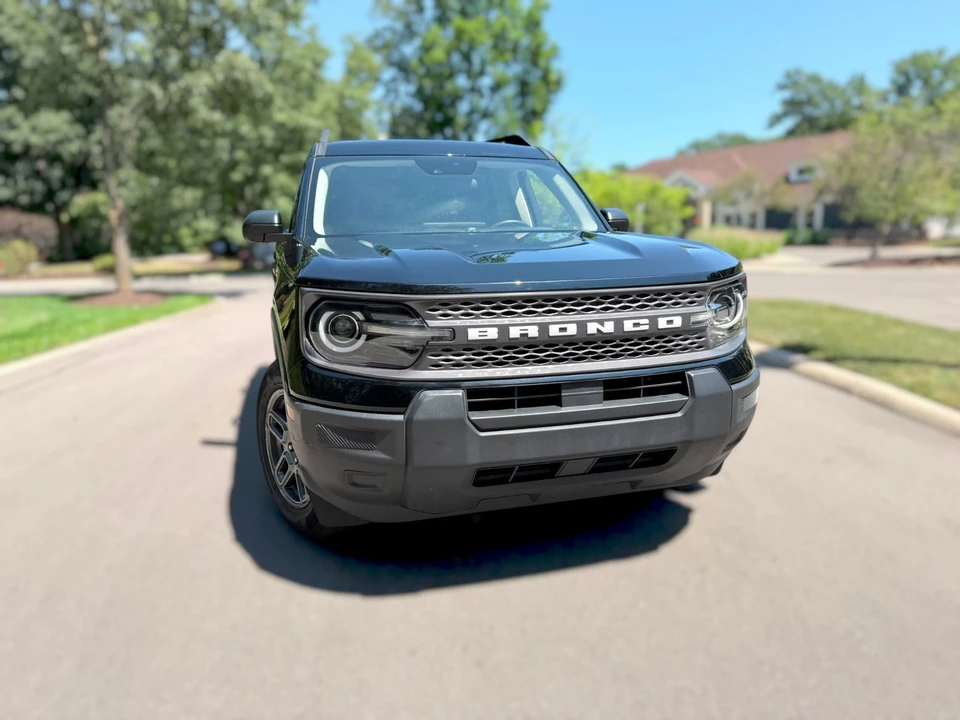 2025 Ford Bronco 6th Gen - Image 7 of 31