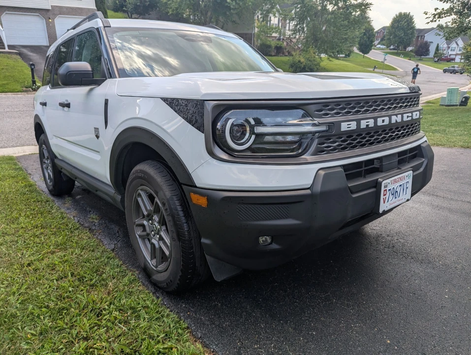 2025 Ford Bronco 6th Gen - Image 6 of 25
