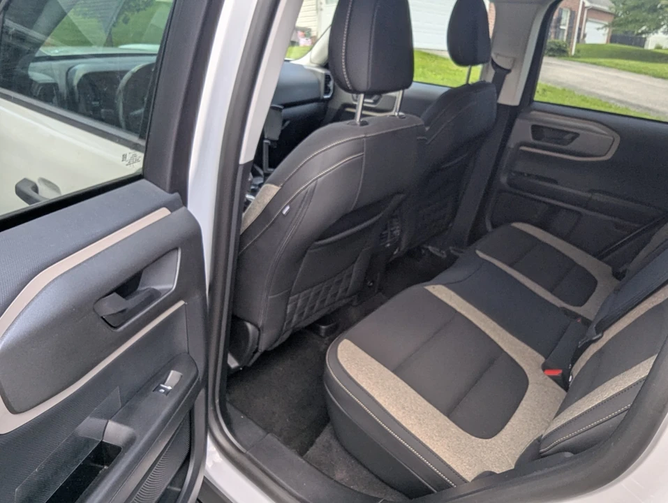 2025 Ford Bronco 6th Gen - Image 18 of 25
