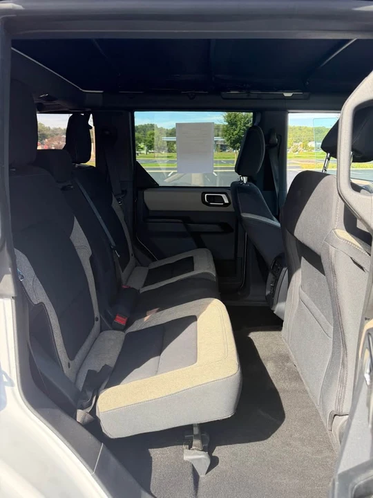 2025 Ford Bronco 6th Gen - Image 14 of 17
