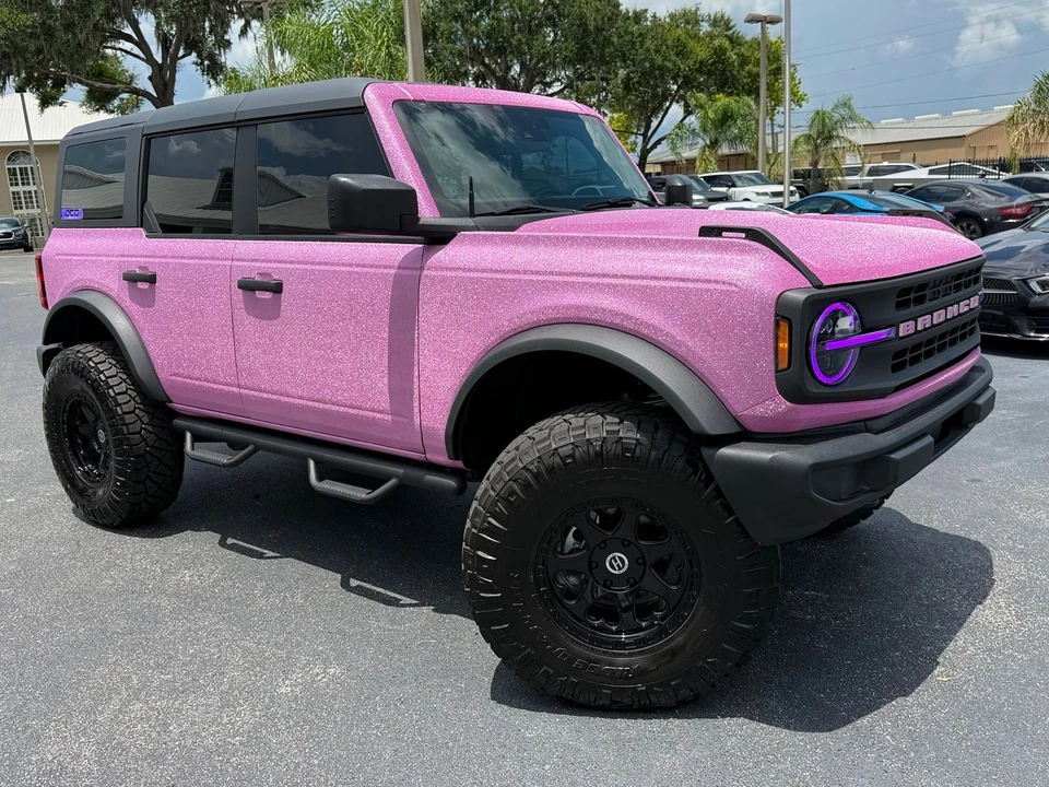 2025 Ford Bronco 6th Gen - Image 7 of 12