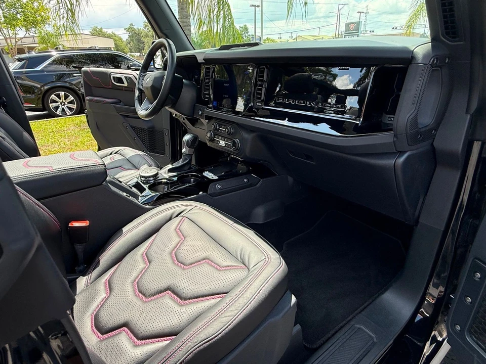 2025 Ford Bronco 6th Gen - Image 7 of 12