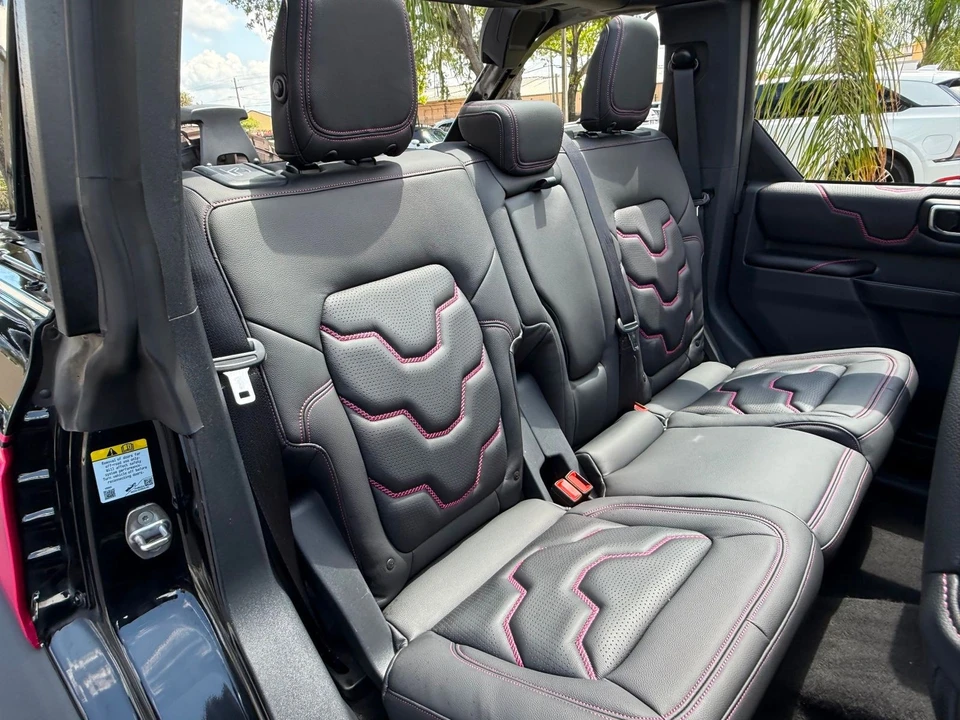 2025 Ford Bronco 6th Gen - Image 6 of 12