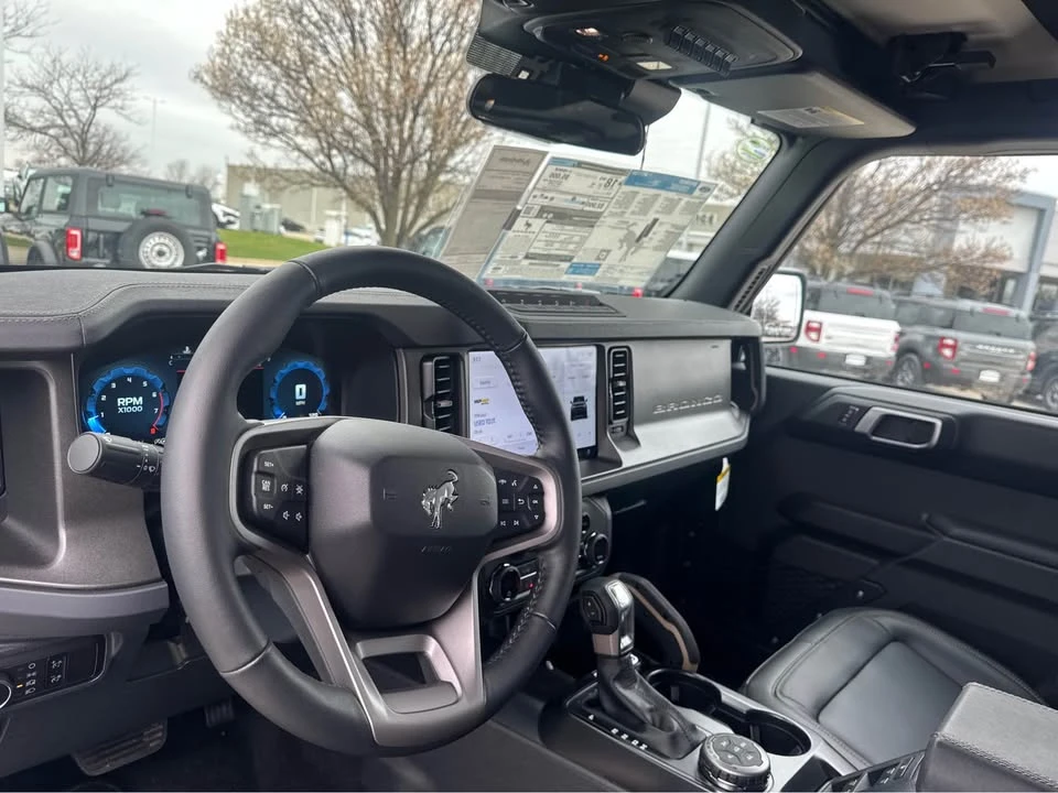 2025 Ford Bronco 6th Gen - Image 7 of 8
