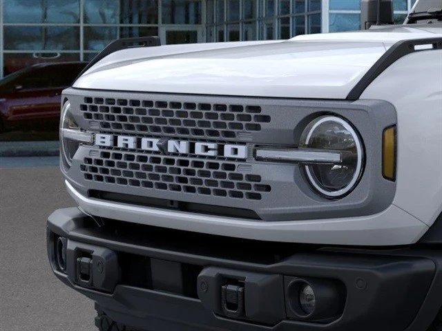 2025 Ford Bronco 6th Gen - Image 19 of 21