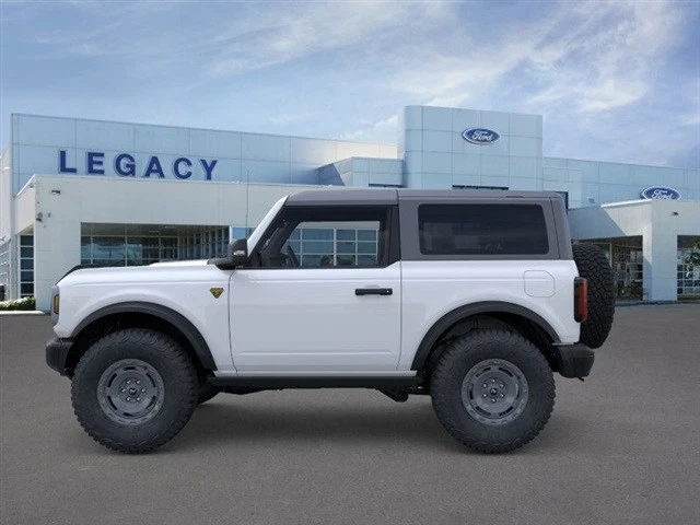 2025 Ford Bronco 6th Gen - Image 3 of 21