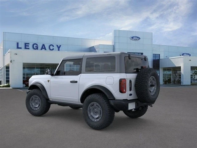 2025 Ford Bronco 6th Gen - Image 4 of 21