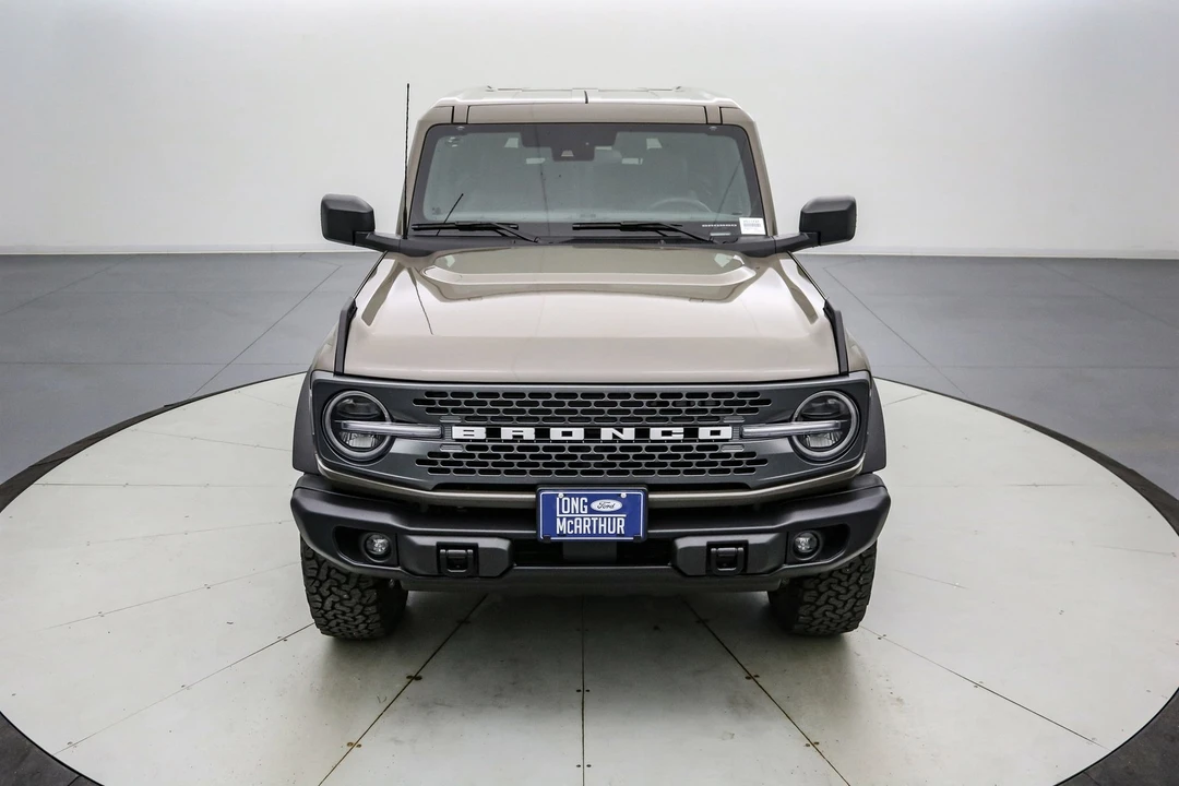 2025 Ford Bronco 6th Gen - Image 11 of 21