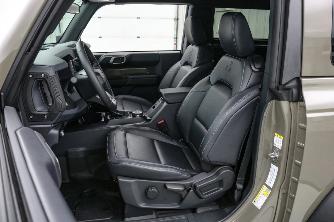 2025 Ford Bronco 6th Gen - Image 13 of 21
