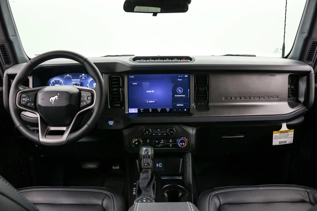 2025 Ford Bronco 6th Gen - Image 16 of 21