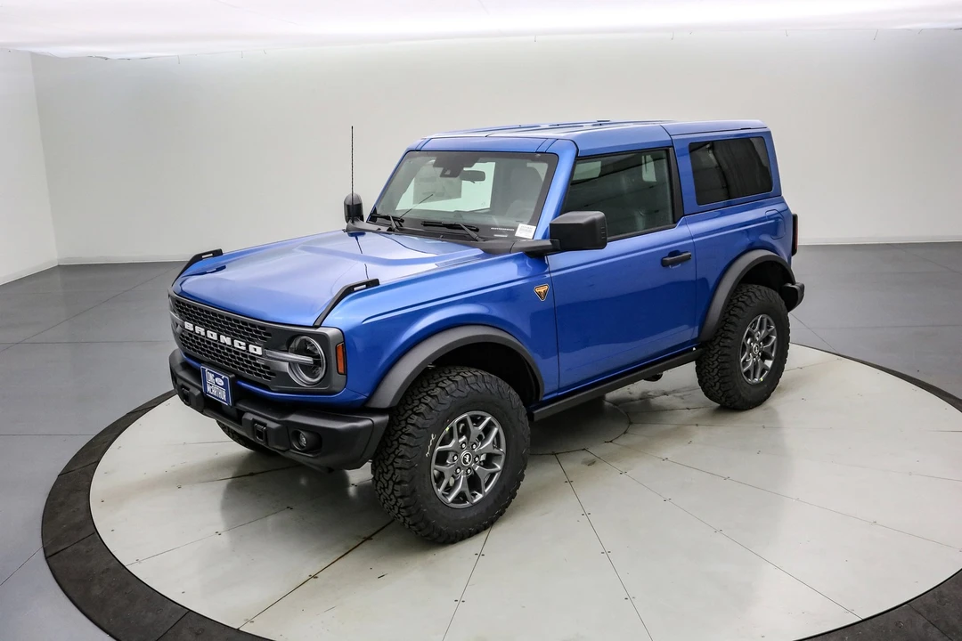 2025 Ford Bronco 6th Gen - Image 9 of 21