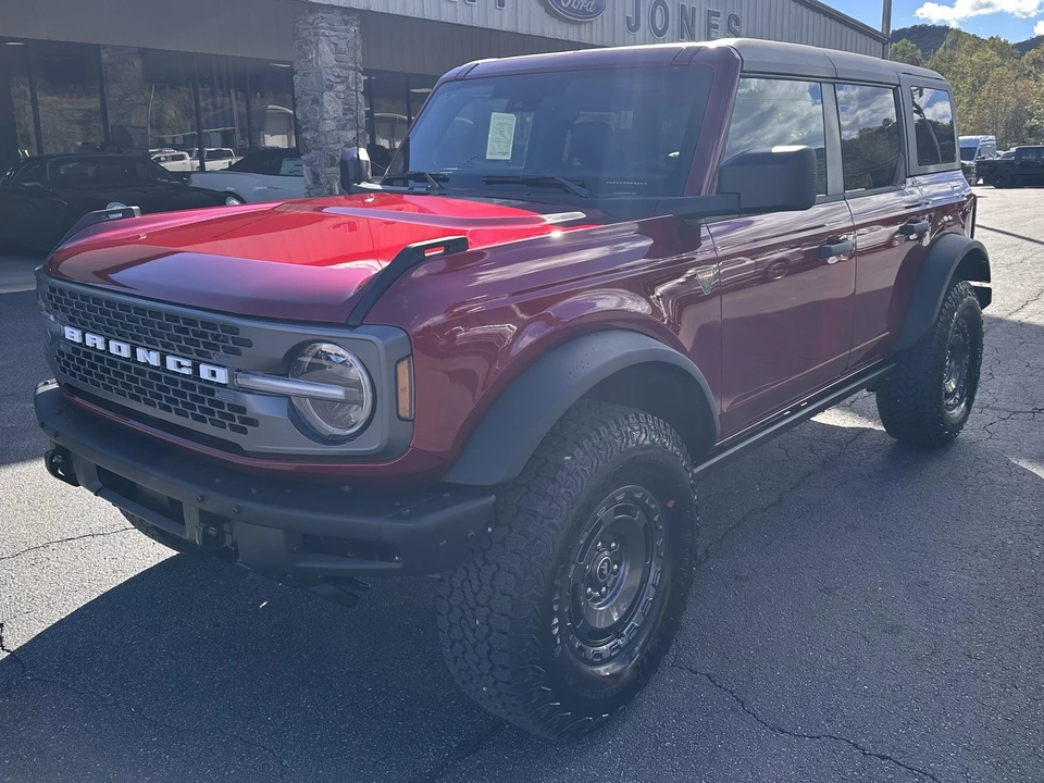 2025 Ford Bronco 6th Gen - Image 2 of 21