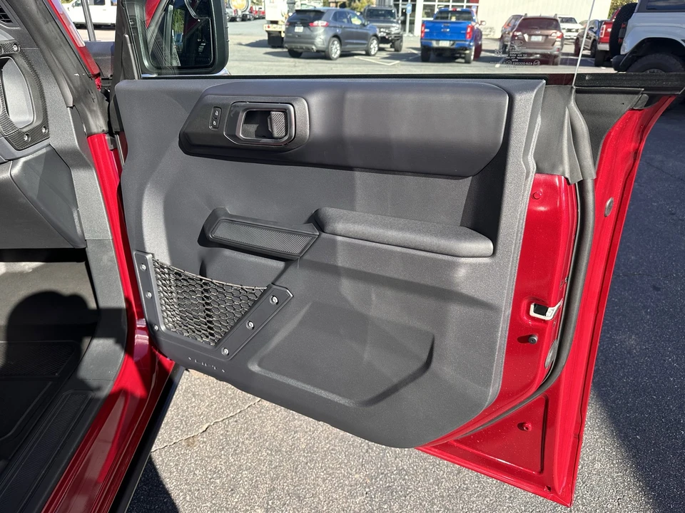 2025 Ford Bronco 6th Gen - Image 13 of 21