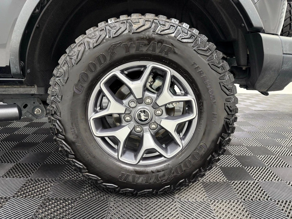 2025 Ford Bronco 6th Gen - Image 10 of 21