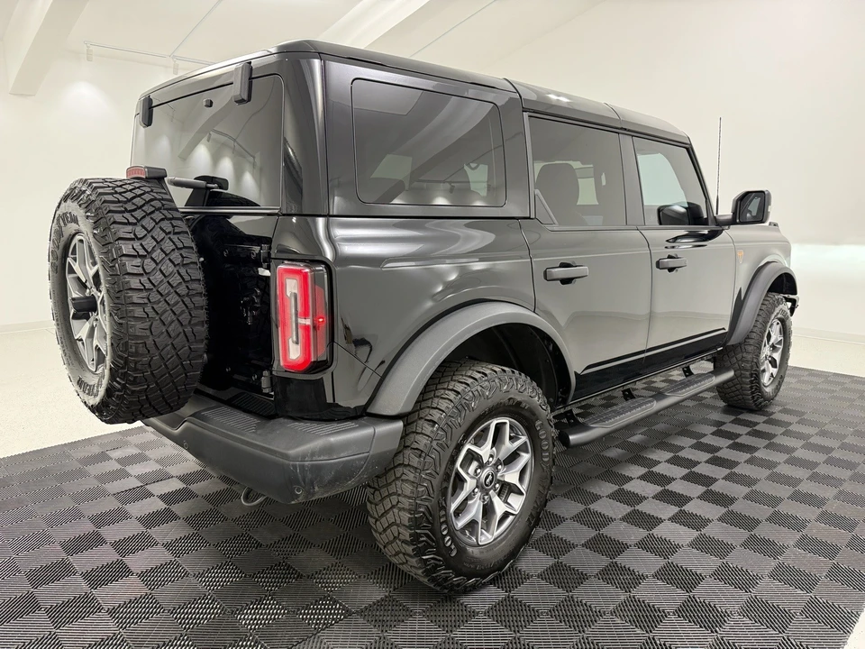 2025 Ford Bronco 6th Gen - Image 7 of 21