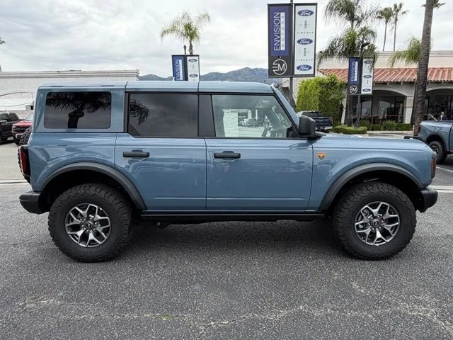 2025 Ford Bronco 6th Gen - Image 11 of 12