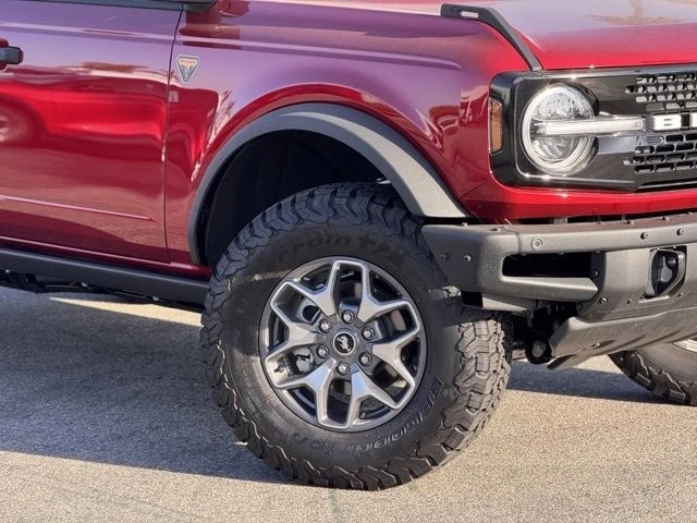 2025 Ford Bronco 6th Gen - Image 4 of 12