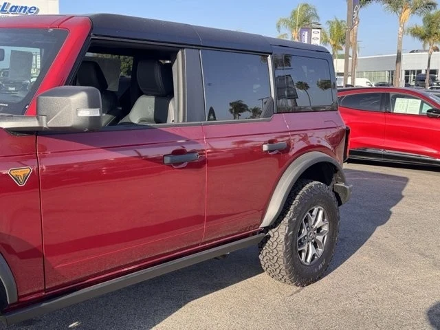 2025 Ford Bronco 6th Gen - Image 9 of 12