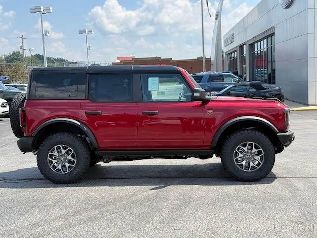 2025 Ford Bronco 6th Gen - Image 7 of 12