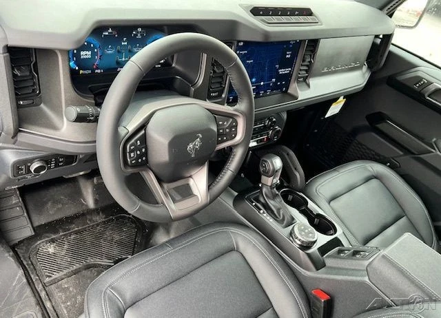 2025 Ford Bronco 6th Gen - Image 13 of 21