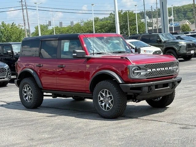2025 Ford Bronco 6th Gen - Image 9 of 21
