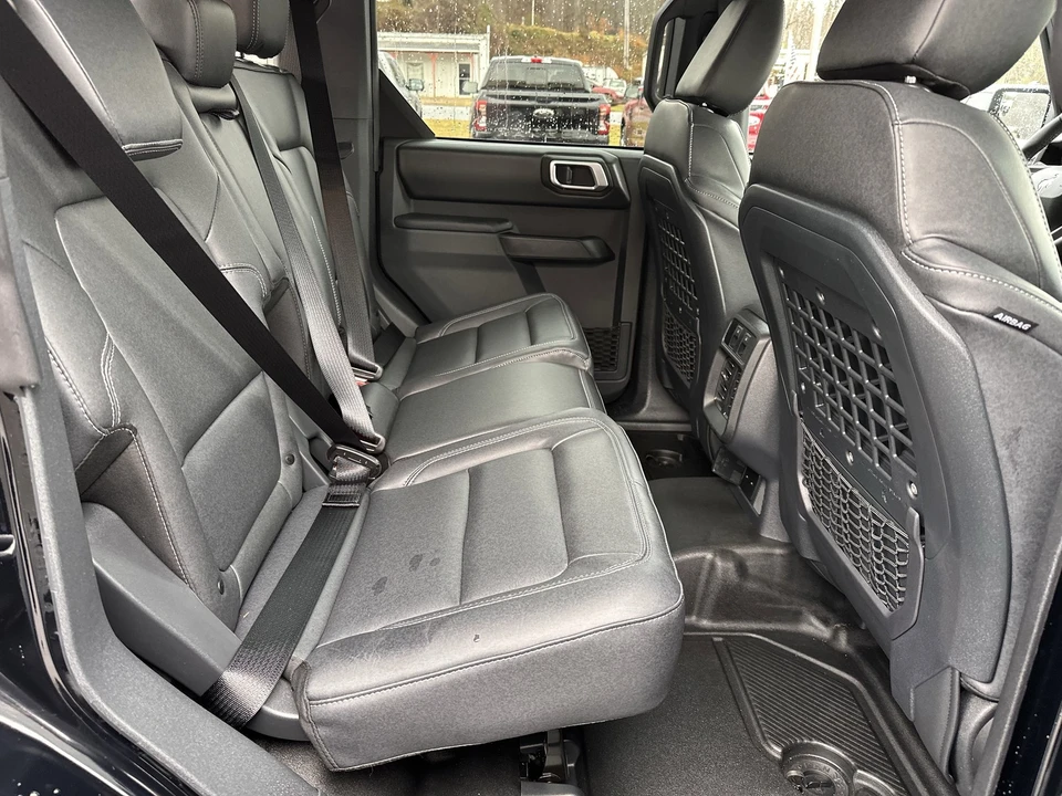 2025 Ford Bronco 6th Gen - Image 17 of 21
