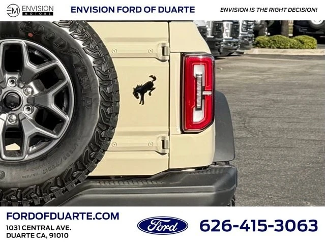 2025 Ford Bronco 6th Gen - Image 8 of 12