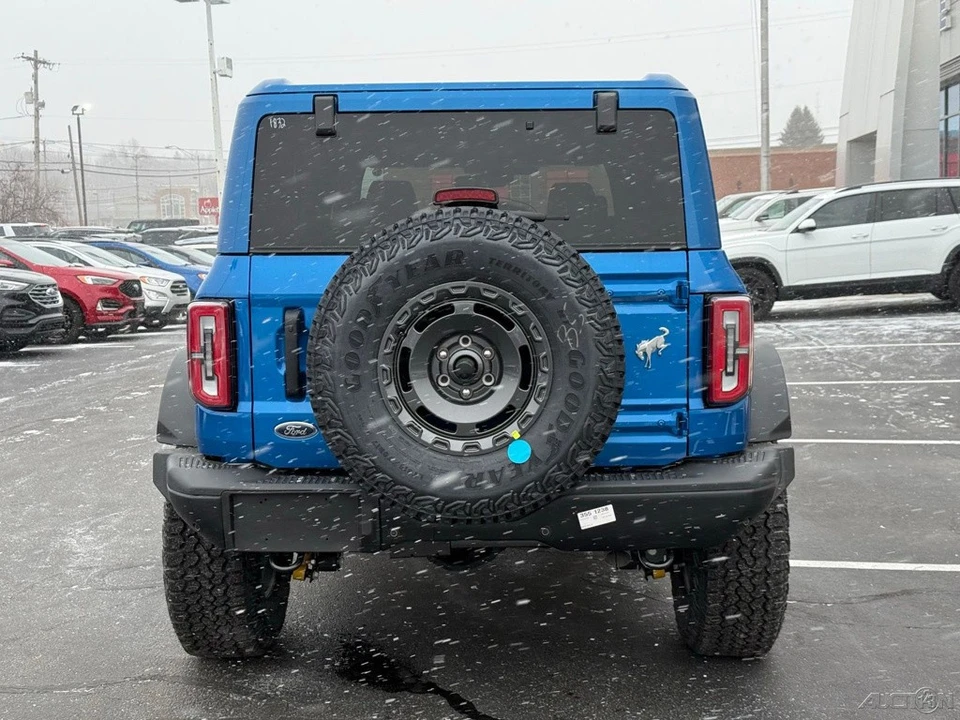 2025 Ford Bronco 6th Gen - Image 5 of 12