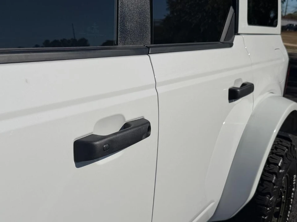 2025 Ford Bronco 6th Gen - Image 4 of 21