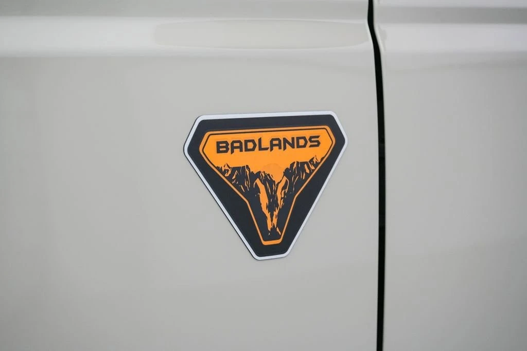 2025 Ford Bronco 6th Gen - Image 12 of 21