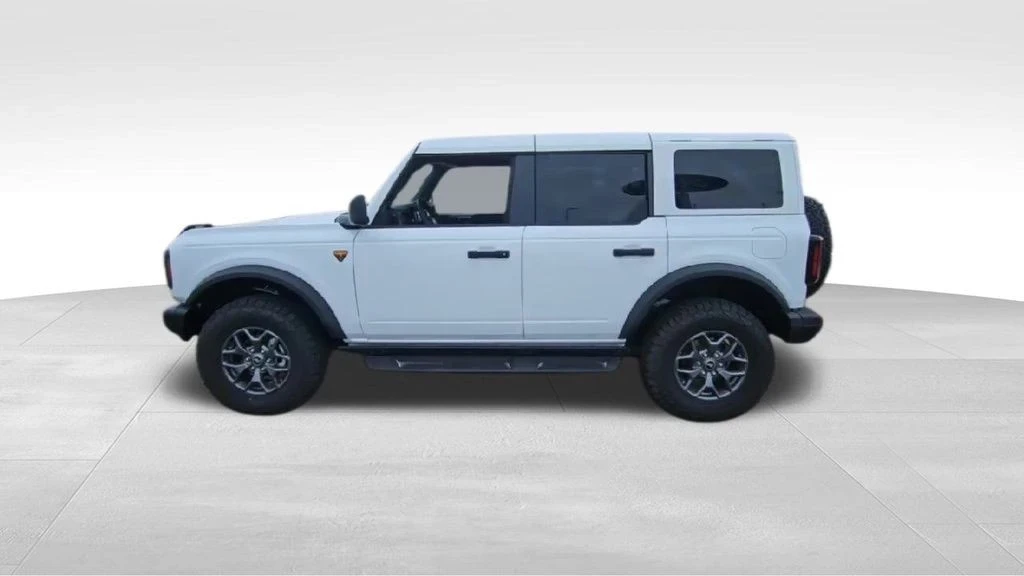2025 Ford Bronco 6th Gen - Image 5 of 21