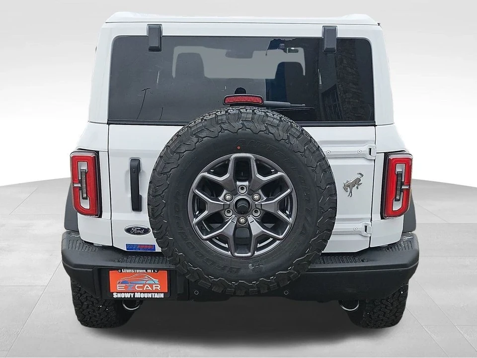 2025 Ford Bronco 6th Gen - Image 14 of 21