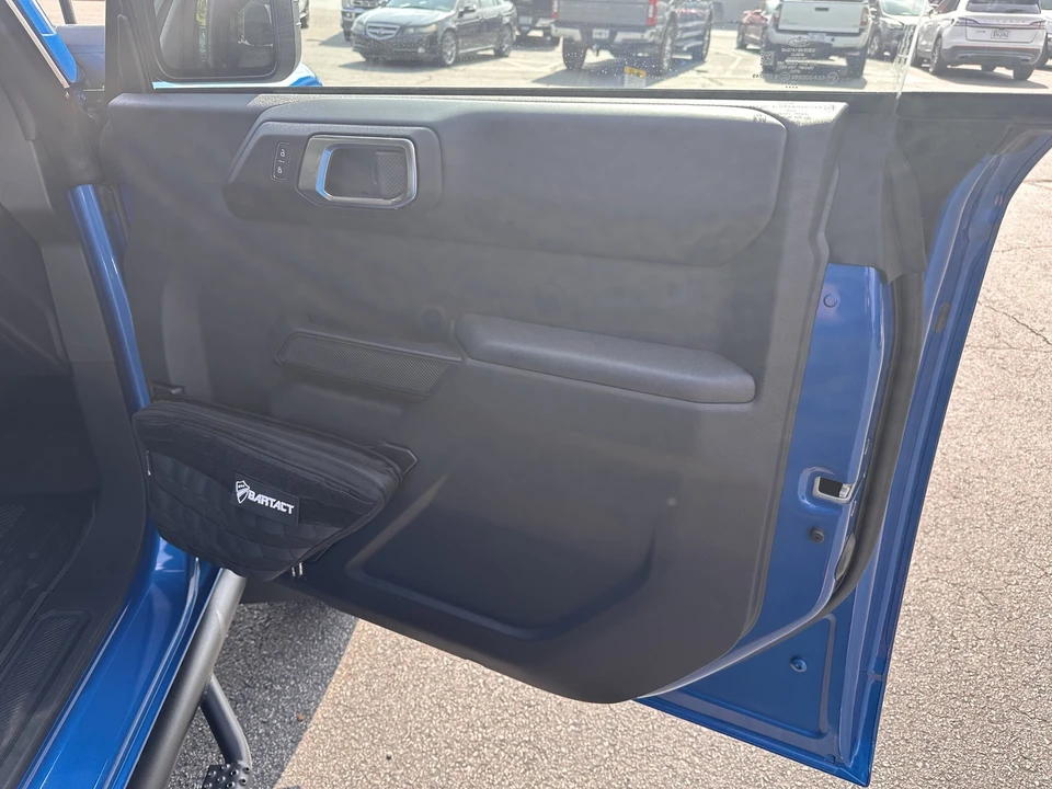2025 Ford Bronco 6th Gen - Image 13 of 31