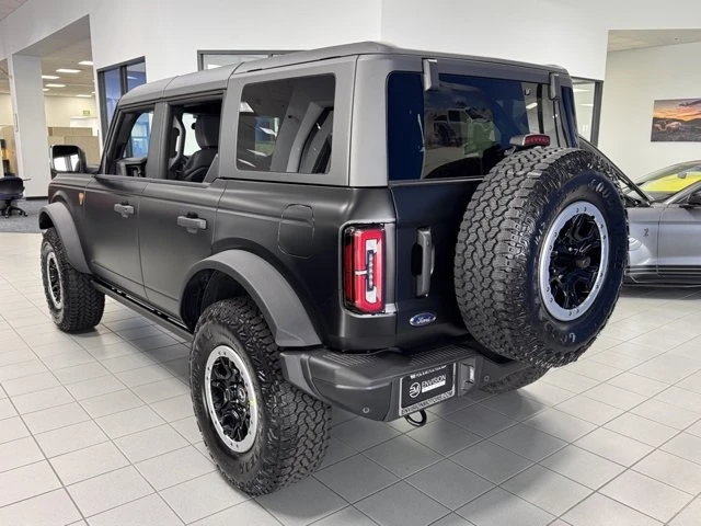 2025 Ford Bronco 6th Gen - Image 10 of 12