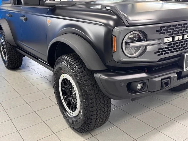 2025 Ford Bronco 6th Gen - Image 4 of 12