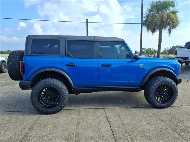 2025 Ford Bronco 6th Gen - Image 10 of 10