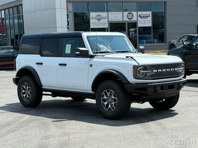 2025 Ford Bronco 6th Gen - Image 9 of 12