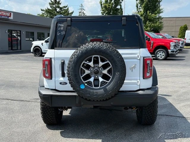 2025 Ford Bronco 6th Gen - Image 5 of 12