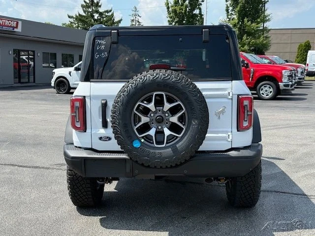 2025 Ford Bronco 6th Gen - Image 5 of 12