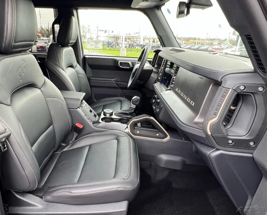 2025 Ford Bronco 6th Gen - Image 21 of 21