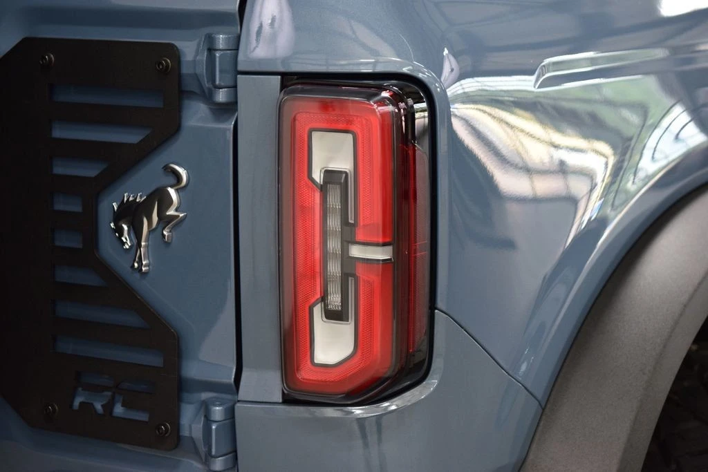 2025 Ford Bronco 6th Gen - Image 16 of 31