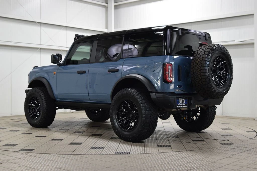 2025 Ford Bronco 6th Gen - Image 6 of 31