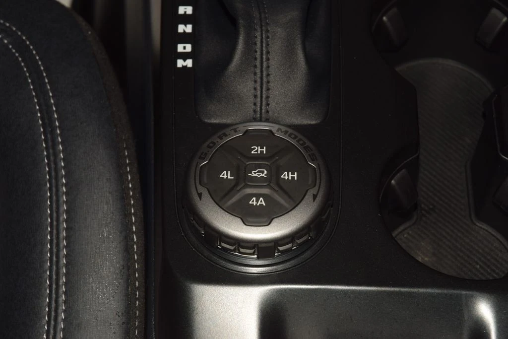 2025 Ford Bronco 6th Gen - Image 29 of 31