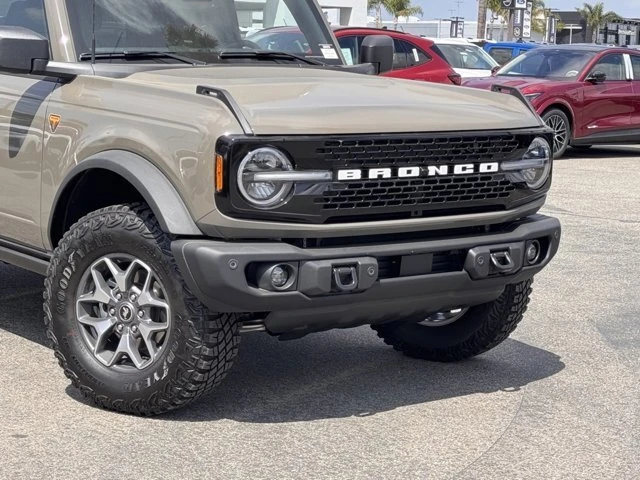 2025 Ford Bronco 6th Gen - Image 3 of 12