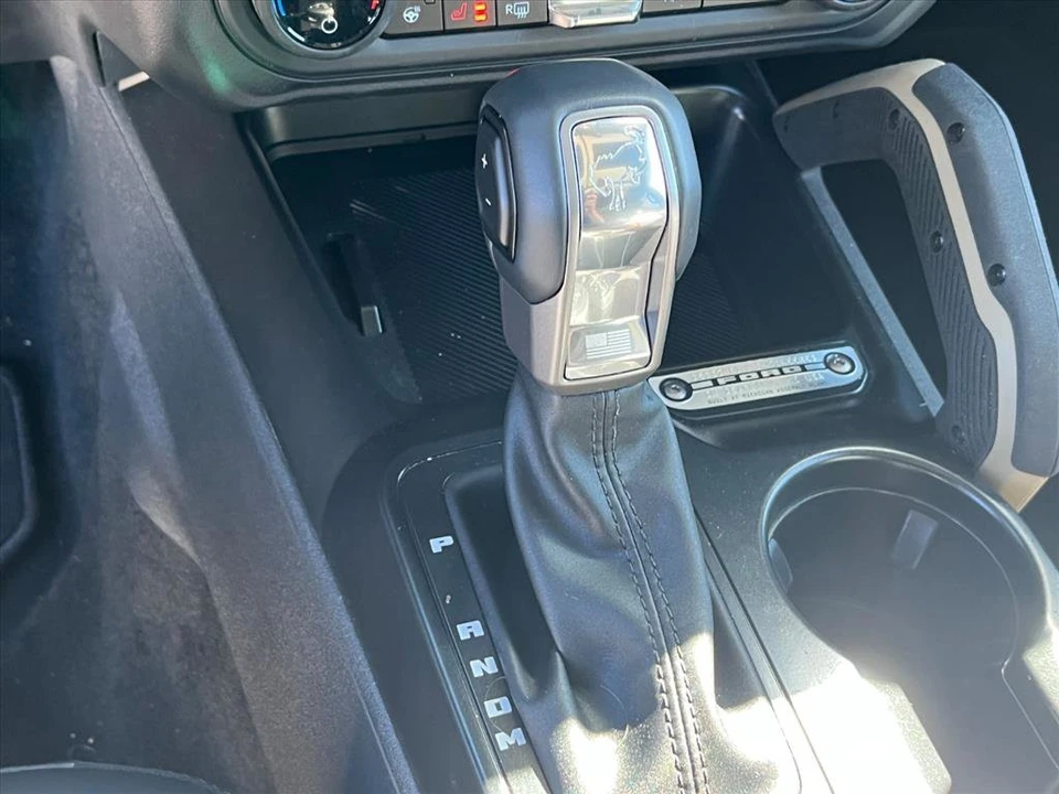 2025 Ford Bronco 6th Gen - Image 15 of 21