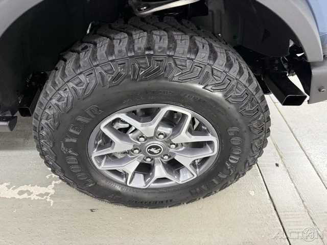 2025 Ford Bronco 6th Gen - Image 4 of 12