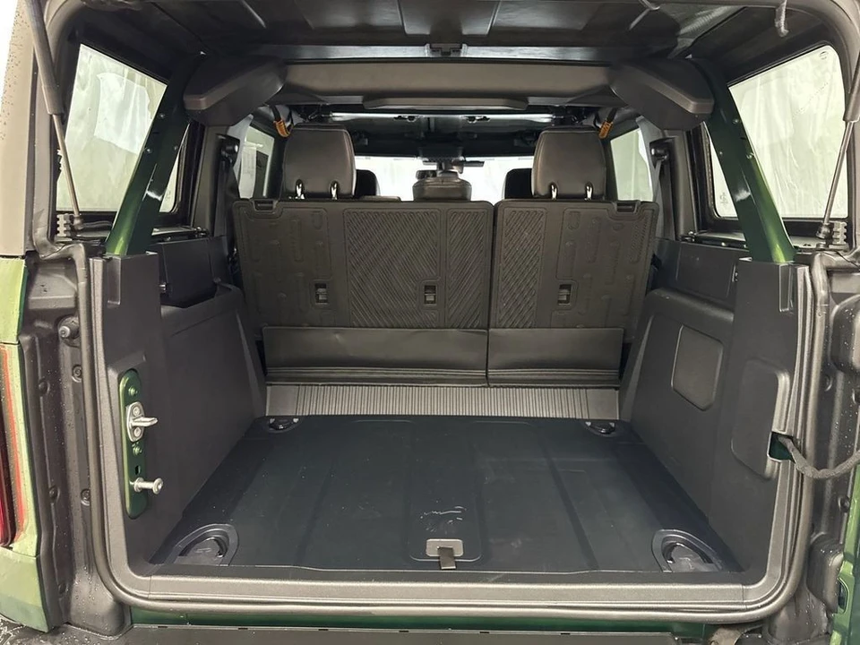 2025 Ford Bronco 6th Gen - Image 17 of 31