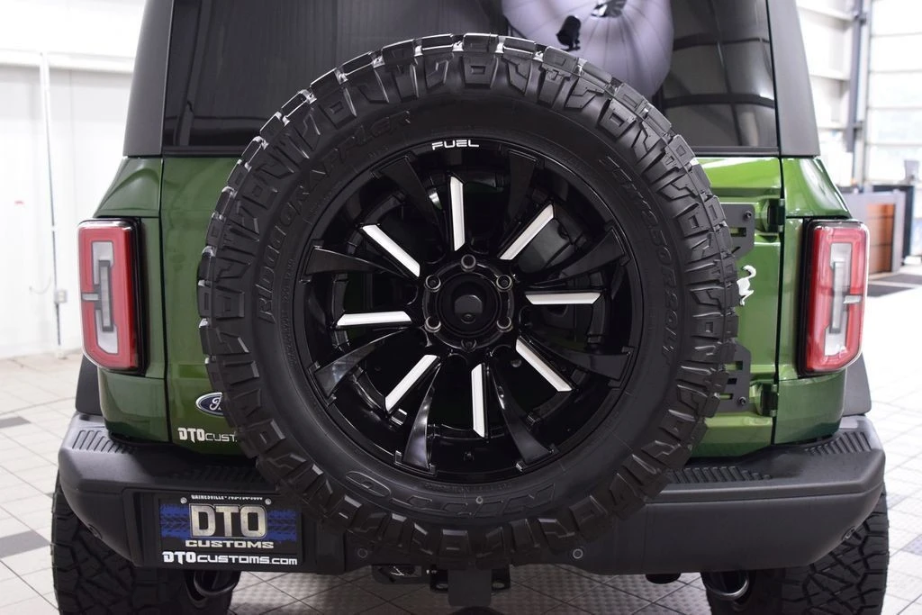 2025 Ford Bronco 6th Gen - Image 28 of 31