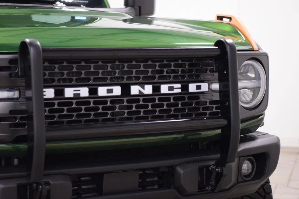 2025 Ford Bronco 6th Gen - Image 11 of 31