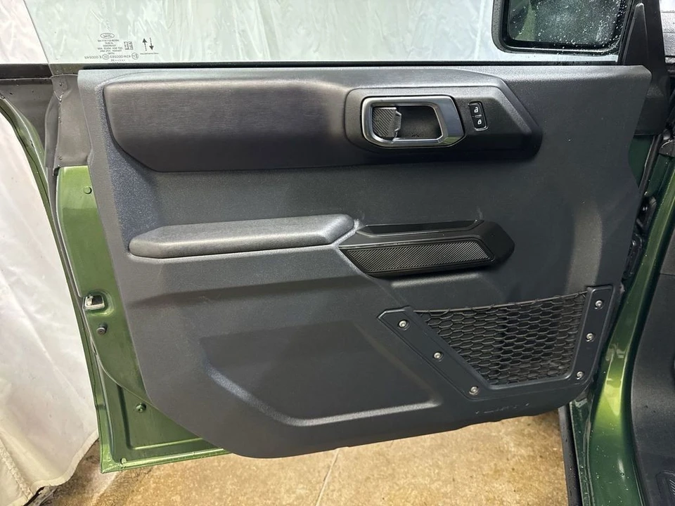 2025 Ford Bronco 6th Gen - Image 13 of 31